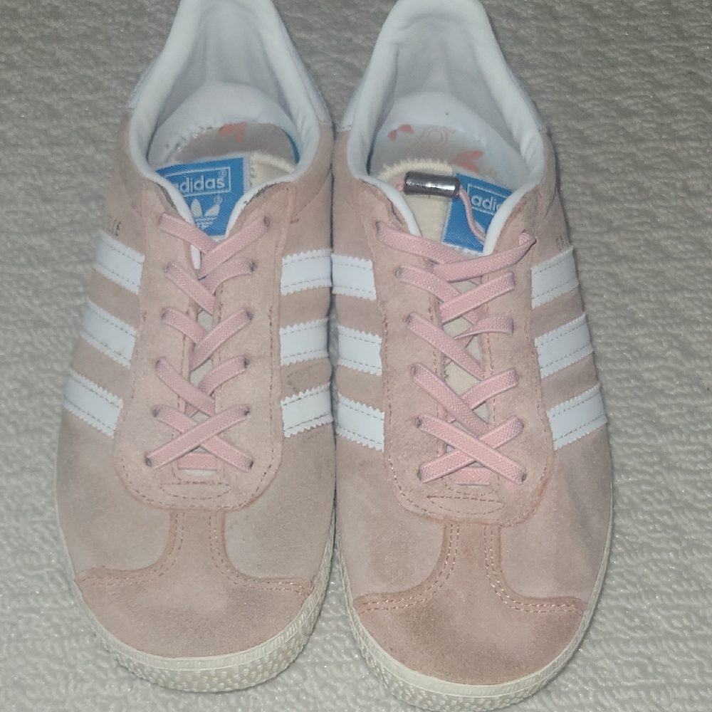 KiDS Adidas Gazelles